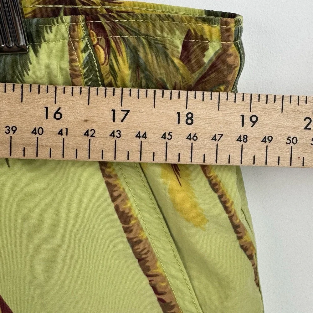 VTG Tommy Bahama Swimming Trunks Shorts Mens M Green Yellow Palm Floral Print